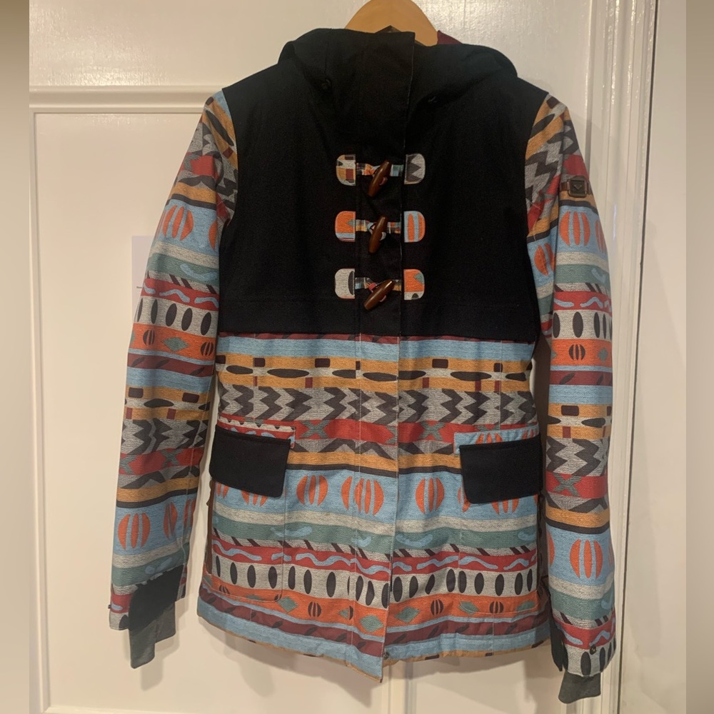 Roxy ski jacket size small.